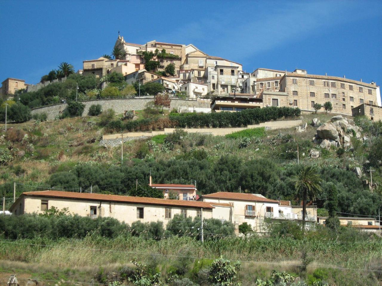 Hotel Ristorante Antica Marina Nicotera Exterior photo