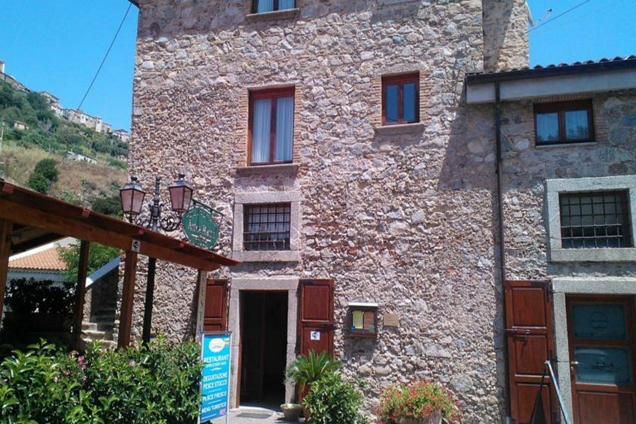Hotel Ristorante Antica Marina Nicotera Exterior photo